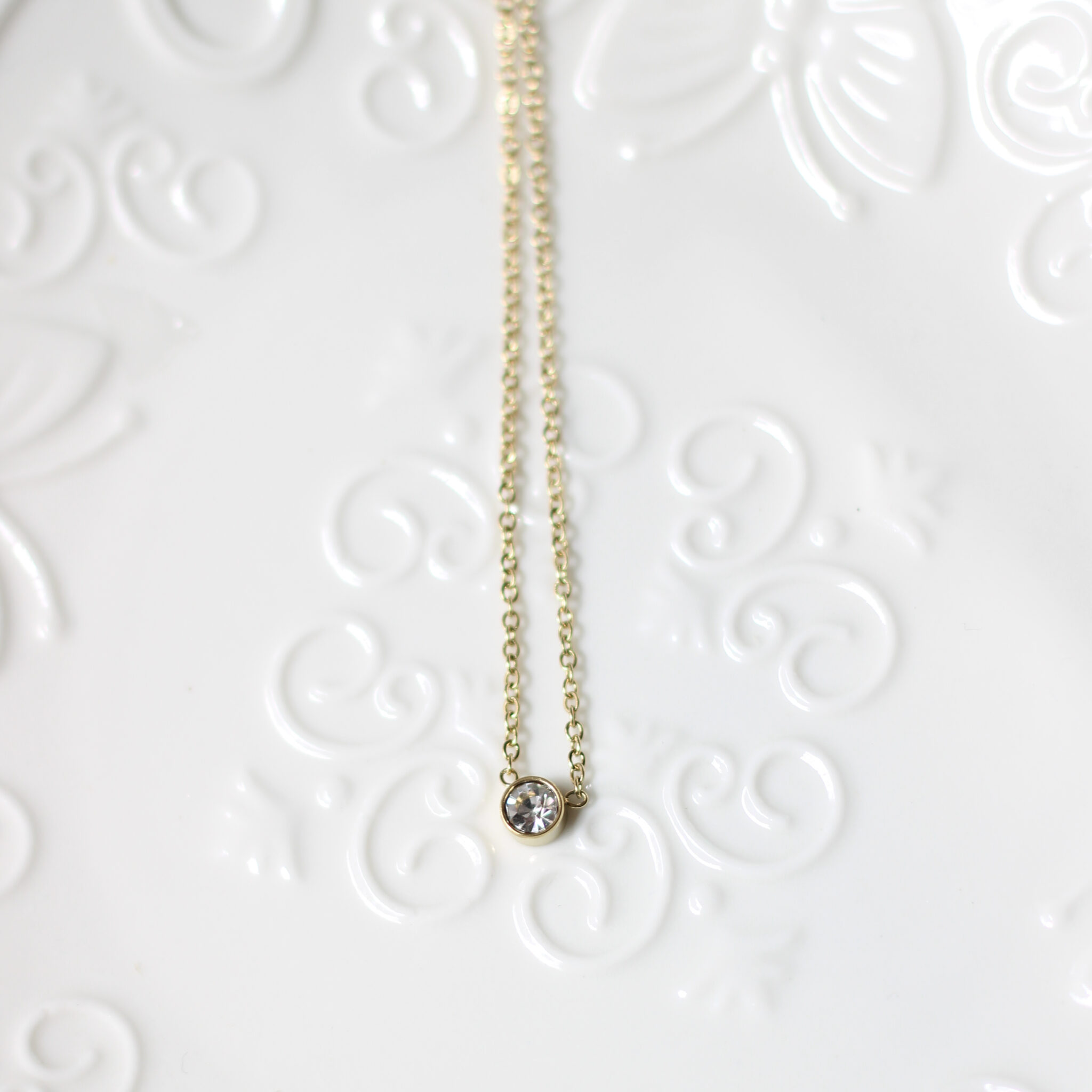 Collar Punto de luz 0002